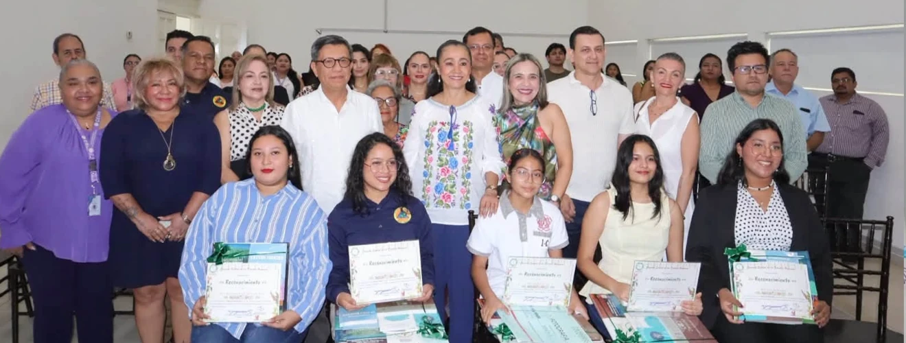 Premiación del Concurso Estatal de Fotografía “Derechos Humanos, Medio Ambiente Sano”